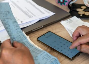 Ku në Europë janë njerëzit më të arsimuar financiarisht?