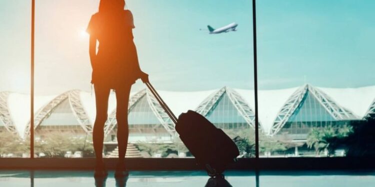 Sa të huaj jetojnë në Shqipëri? Kush kryeson?