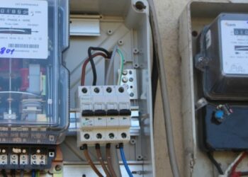 Pagesa e faturave të dritave, sportelet e FSHU hapur dhe të dielën