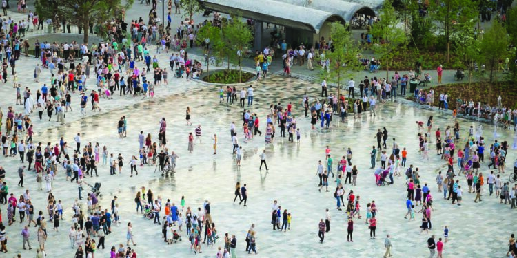 Pakësimi i popullsisë dhe emigracioni i lartë i trurit mund të krijojë tensione sociale