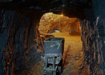 Nuk do ta besoni se çfarë pasurie fshihet në minierën e Kromit në Bulqizë. Depozita më e madhe në botë