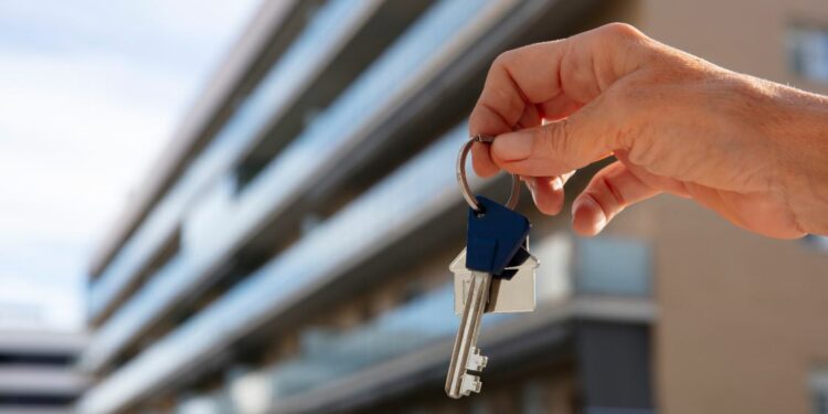 A doni të shisni shtëpinë tuaj shpejt dhe lehtë?!