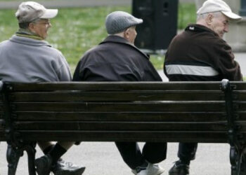 Nisma e opozitës në Kuvend, pensioni minimal të bëhet 300 euro