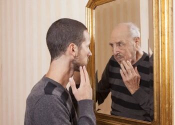 Ky është shkaku më i madh i plakjes së parakohshme, sipas një mjeku me famë botërore