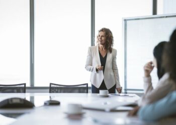 Frazat që njerëzit e suksesshëm nuk i përdorin kurrë