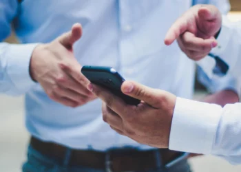 Publikohet lista me 28 aplikacione që duhen fshirë nga celularët