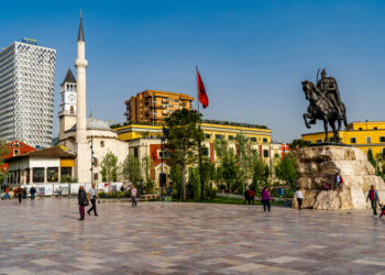 Ekonomia pa besim, treguesi në rënie për të dytin muaj rradhazi