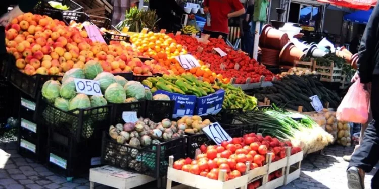 Ngadalësohet rritja e çmimeve. Pas 2 vitesh e gjysmë, inflacioni zbret për herë të parë në 2.6%