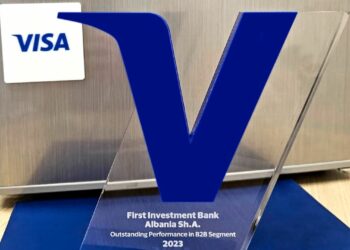 Fibank vlerësohet me “Arritje të shkëlqyera në segmentin B2B për 2023” nga VISA International