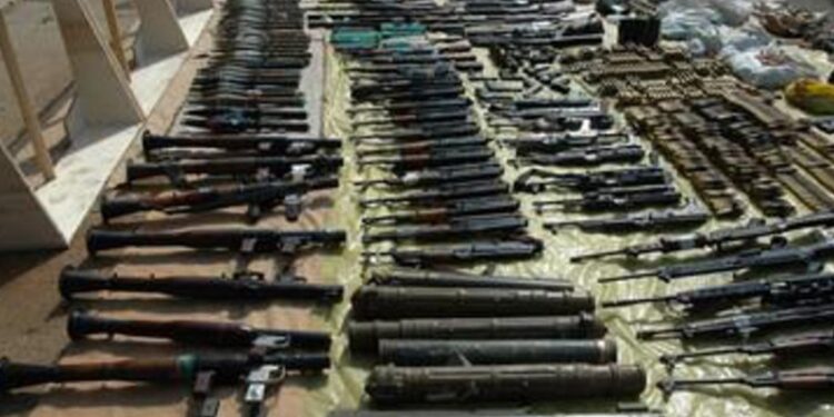 Rikthehet industria ushtarake, prodhim dhe rritje e rezervës së municioneve e armatimeve në Shqipëri