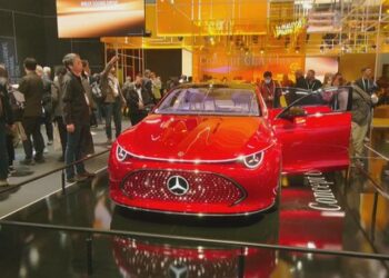 Mercedes-Benz zbulon makinën e së ardhmes me inteligjencë artificiale
