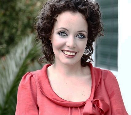 Taksimi i profesioneve të lira/Lëvizja “Shqipëria Bëhet”: Pabarazi fiskale, truri nuk duhet të tatohet më shumë se malli!