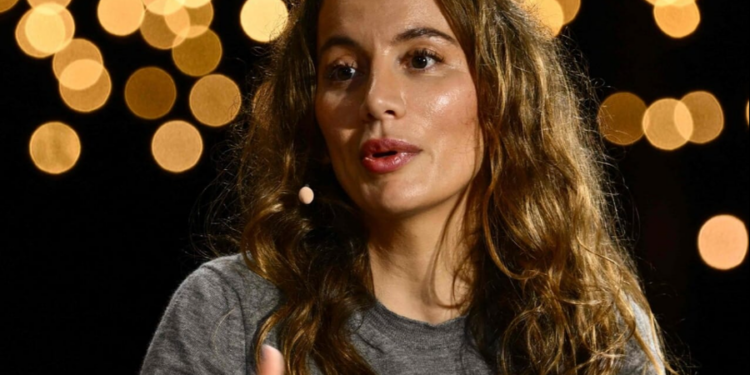 Nga ChatGPT tek Akademia e Shkencave. Skënder Gjinushi prezanton anëtaren e re, Mira Murati