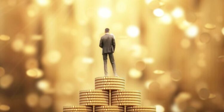 Raporti i pasurisë: Në çfarë po investojnë njerëzit më të pasur këtë vit?!