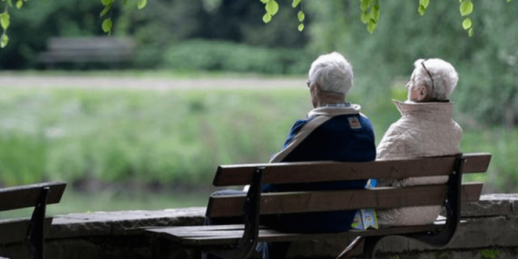 Mbi 30 mijë pensionistë i shtohen skemës, pjesa dërrmuese burra