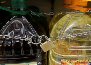 Vaji i ullirit bëhet artikulli më i vjedhur nga dyqanet spanjolle