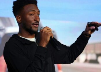 Influencuesi i njohur i IT-së përsëri kritikon një produkt të AI