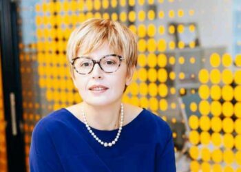 Kur klasës së mesme mirëqenia i përcakton vetëdijen demokracia është e pamundur!