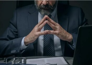 5 tiparet e personalitetit që zotërojnë të gjithë liderët e mirë