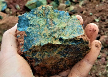 Mineralet kryesore që nxjerr Shqipëria – Gati 75% e lejeve aktive dominohet nga kromi, guri gëlqeror e hekur nikeli