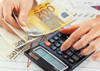 Nga informaliteti dhe “qokat” e qeverisë, të parafundit në rajon për të ardhurat