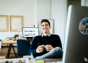 Si të bëheni i pasur qysh në moshë të re, 10 këshilla