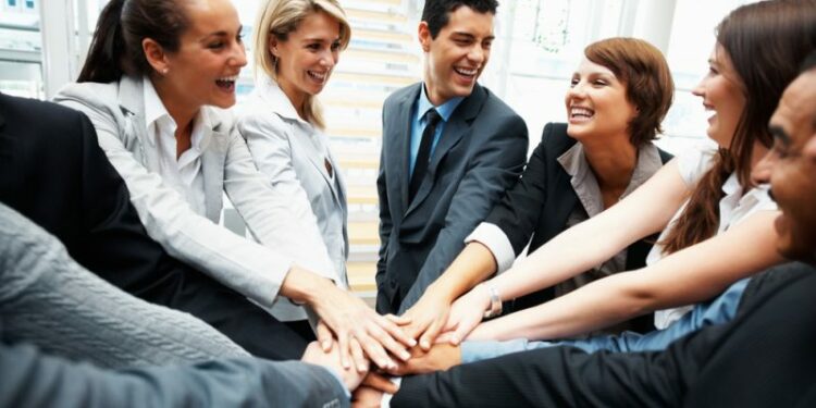 Ja disa këshilla për të shmangur urrejtjen ndaj kolegëve