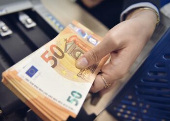 Kreditimi i ekonomisë, ndikim nga rritja e interesave dhe luhatjet e kursit