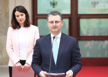 Qeveria miraton rritjen e pagave, nga 1 korriku synohet të arrihet në 105 mijë lekë