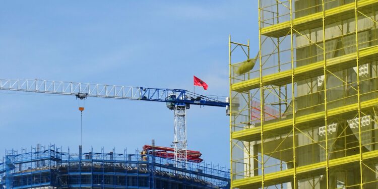 Ndërtimi, hotelet, TIK dhe aktivitetet financiare tërhoqën pjesën më të madhe të bizneseve të reja më 2023