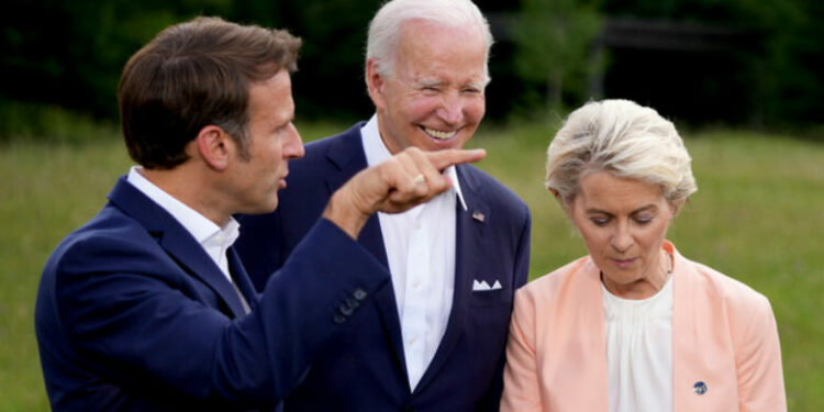 Inteligjenca Artificiale klonon zërin e figurave politike