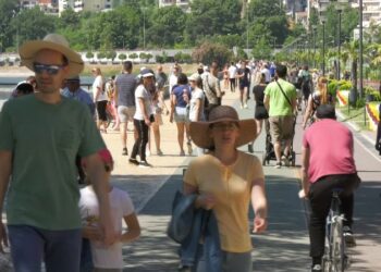 Paradoksi i Shqipërisë, rritje ekonomike që nuk përkthehet në të ardhura për qytetarët