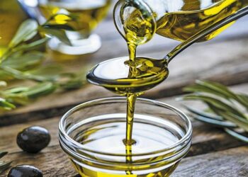 Vaji i ullirit rrezikon të bëhet një artikull luksi. Ja arsyet…