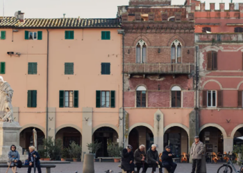 Qyteti i përbuzur italian që po fiton çmime si destinacioni më i mirë turistik