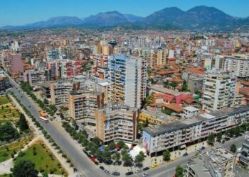 Rivlerësimi i pronave do të bëhet me 5%. Rama: Në fuqi 1 vit, hera e fundit që ndodh