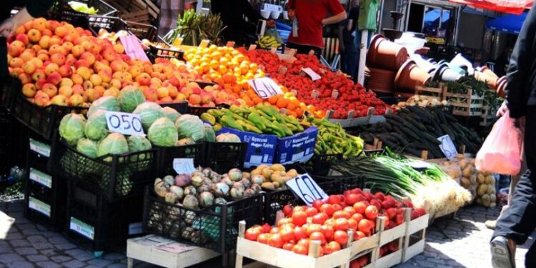 Autoriteti i Konkurrencës nis hetimin për tregun e grumbullimit dhe shitjes me shumicë të fruta-perimeve