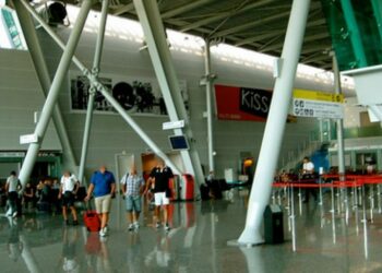 6 mln udhëtarë në 7 muaj, aeroporti i Rinasit po përdoret nga rajoni për cmimet e ulëta