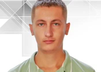 Njihuni me zhvilluesin e suksesshëm të lojërave, Bekim Biçaku