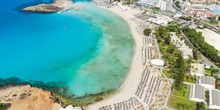 Ky plazh i Qipros sapo është kurorëzuar si më i miri i Evropës