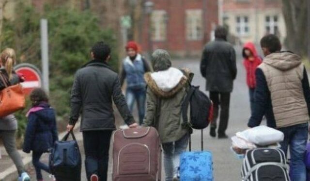 “Lum” kërkesash për të punuar në BE – EUROSTAT: 75 mijë leje qëndrimi nga Shqiptarët drejt vendeve të BE-së