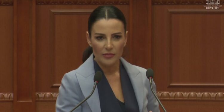 Balluku-opozitës: Thumanë-Kashar, shembull për të gjitha autostradat. Ramp i dedikuar deri në ndërtimin e nyjës së Thumanës