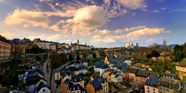 Rroga mesatare është 6000 euro në muaj, vendi evropian që paguan më shumë kërkon punëtorë