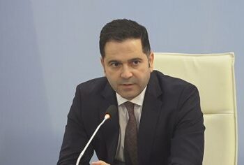 Pagesat e profesionistëve të lirë? Ministri i Financave tregon nëse do të kthehen paratë