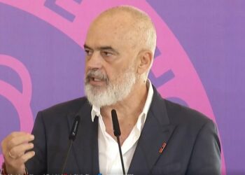 “Plan kombëtar për sigurimet shoqërore”, paralajmërimi i Ramës: Kush nuk deklaron pagat reale do ta trajtojmë si hajdut