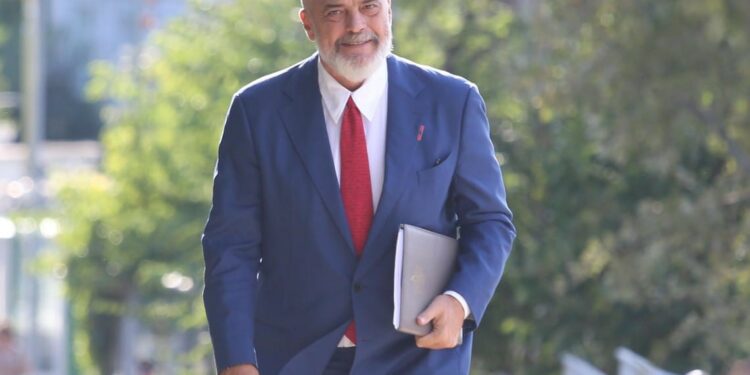 Rama mbledh sot qeverinë në Dajt, mbledhja do të zgjasë 7 orë