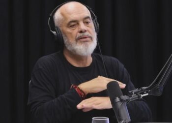 Rama premton për 2025: Baret e restorantet pa plazhe private, përfitojnë vetëm hotelet