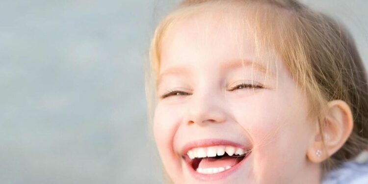 Smile.al, platforma që ndez dritën e shpresës!