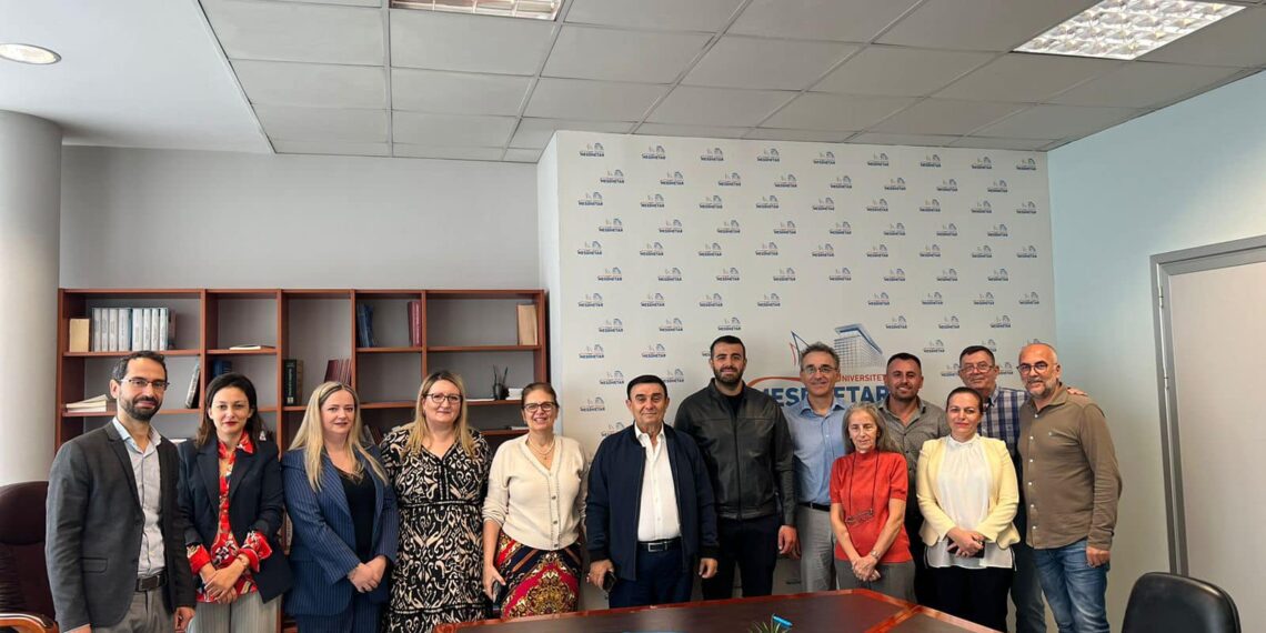 Mundësi për studentët, Universiteti Mesdhetar i Shqipërisë nënshkruan marrëveshjen me Shoqatën e Fizioterapistëve