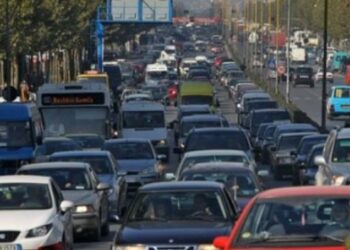 Lëndë djegëse të rinovueshme në transport, gati projektligji që nxit përdorimin e tyre në Shqipëri