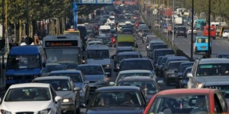 Lëndë djegëse të rinovueshme në transport, gati projektligji që nxit përdorimin e tyre në Shqipëri